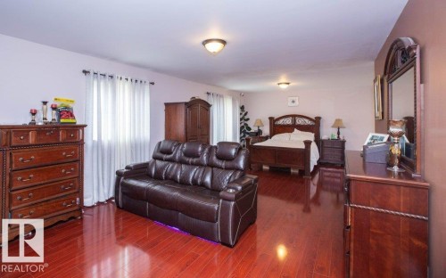 5104 - 49 Avenue, Busby, AB - Indoor