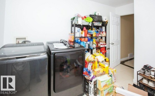 5104 - 49 Avenue, Busby, AB - Indoor Photo Showing Laundry Room