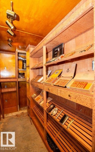 5104 - 49 Avenue, Busby, AB - Indoor