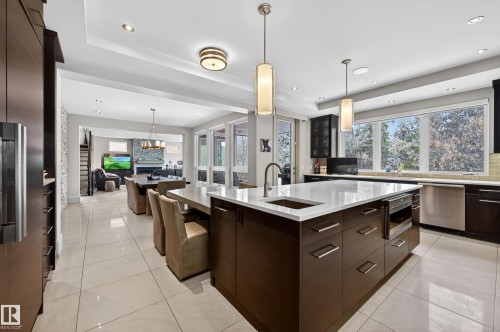 14374 Park Drive, Edmonton, AB - Indoor Photo Showing Kitchen With Upgraded Kitchen