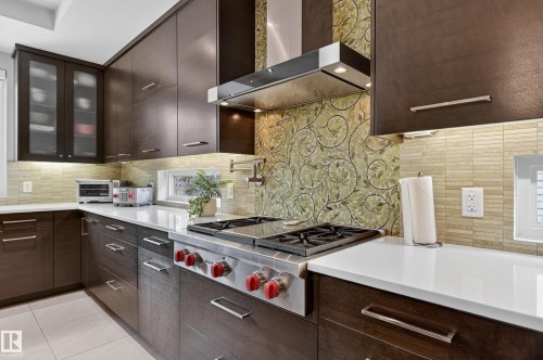 14374 Park Drive, Edmonton, AB - Indoor Photo Showing Kitchen