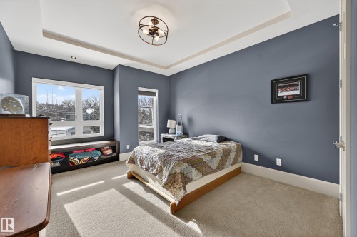 14374 Park Drive, Edmonton, AB - Indoor Photo Showing Bedroom