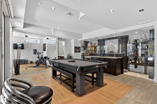 14374 Park Drive, Edmonton, AB - Indoor Photo Showing Other Room