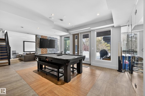 14374 Park Drive, Edmonton, AB - Indoor Photo Showing Other Room