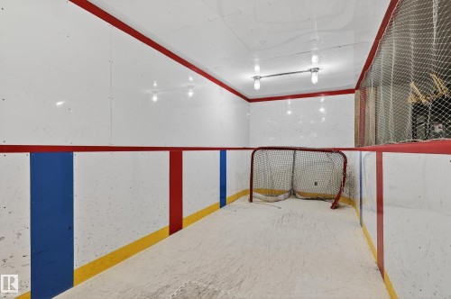 14374 Park Drive, Edmonton, AB - Indoor Photo Showing Other Room