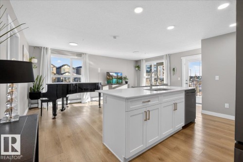 125 1506 Tamarack Boulevard, Edmonton, AB - Indoor