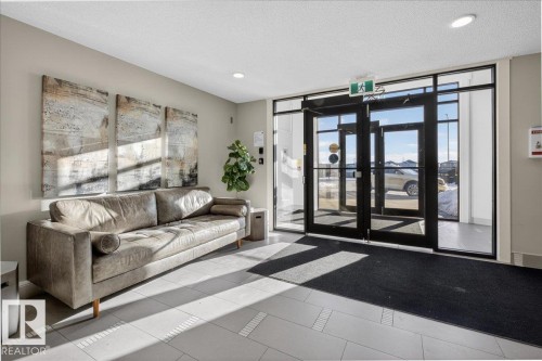 125 1506 Tamarack Boulevard, Edmonton, AB - Indoor