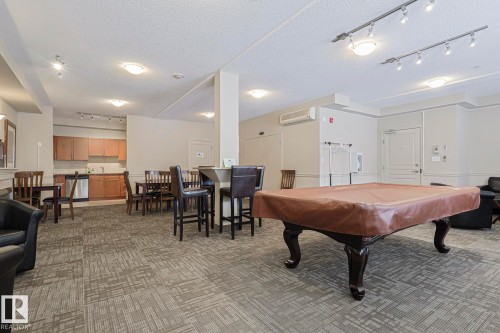 111 2035 Grantham Crest Nw, Edmonton, AB - Indoor Photo Showing Other Room