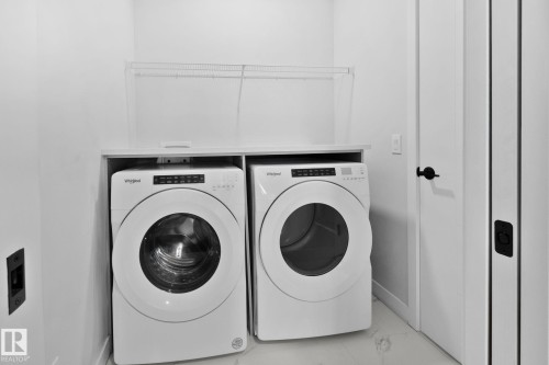 15816 29 Avenue, Edmonton, AB - Indoor Photo Showing Laundry Room