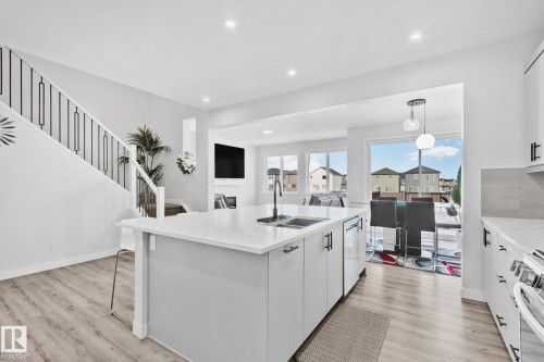 15816 29 Avenue, Edmonton, AB - Indoor Photo Showing Kitchen With Double Sink