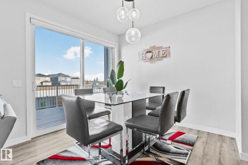 15816 29 Avenue, Edmonton, AB - Indoor Photo Showing Dining Room
