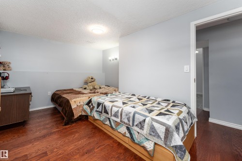 3505 42 Street, Leduc, AB - Indoor Photo Showing Bedroom