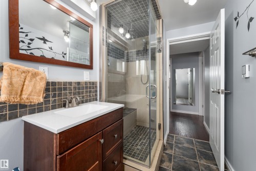 3505 42 Street, Leduc, AB - Indoor Photo Showing Bathroom