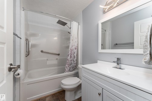 3505 42 Street, Leduc, AB - Indoor Photo Showing Bathroom