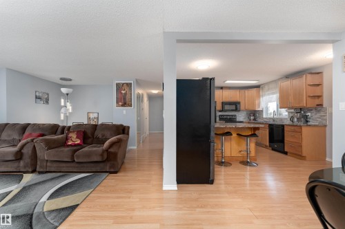 3505 42 Street, Leduc, AB - Indoor