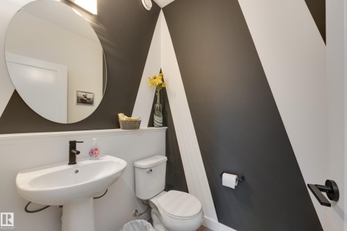 6 Joyal Way, St. Albert, AB - Indoor Photo Showing Bathroom