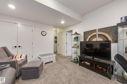 6 Joyal Way, St. Albert, AB - Indoor