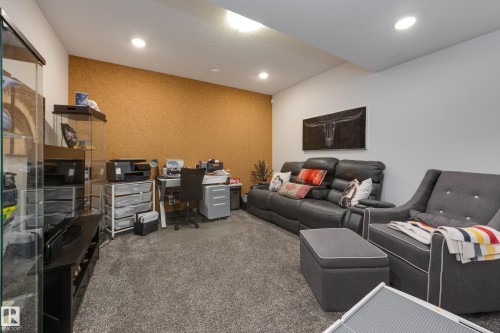 6 Joyal Way, St. Albert, AB - Indoor