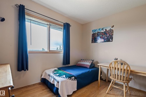 1301 28 Street, Cold Lake, AB - Indoor Photo Showing Bedroom