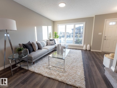 50 Brougham Drive, Ardrossan, AB - Indoor Photo Showing Living Room