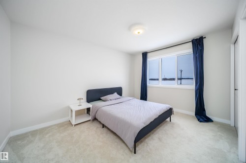Carpeted bedroom featuring baseboards - 15 Chambery Crescent, St. Albert, AB - Indoor Photo Showing Bedroom