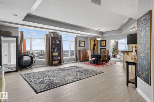 1703 9020 Jasper Avenue, Edmonton, AB - Indoor