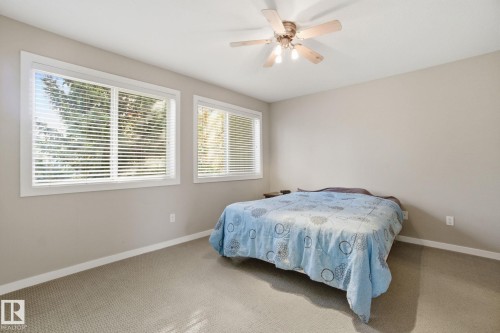 208 278 Suder Greens Drive Nw, Edmonton, AB - Indoor Photo Showing Bedroom