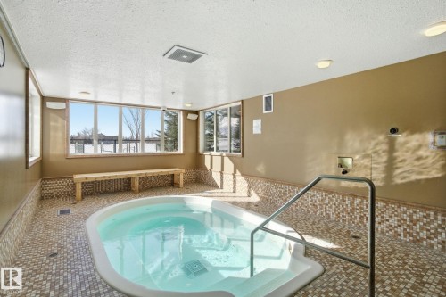 208 278 Suder Greens Drive Nw, Edmonton, AB - Indoor Photo Showing Other Room