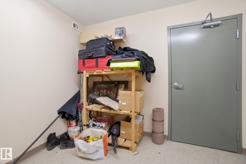 208 278 Suder Greens Drive Nw, Edmonton, AB - Indoor Photo Showing Other Room
