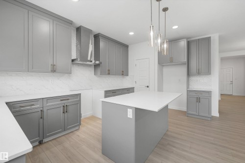 8728 183 Avenue, Edmonton, AB - Indoor Photo Showing Kitchen