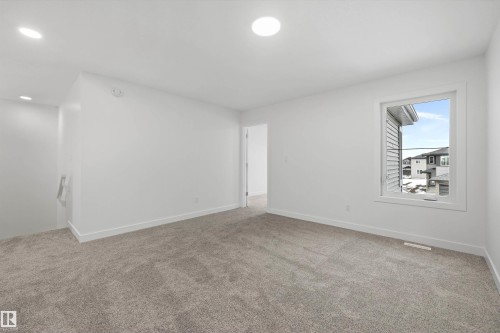8728 183 Avenue, Edmonton, AB - Indoor Photo Showing Other Room