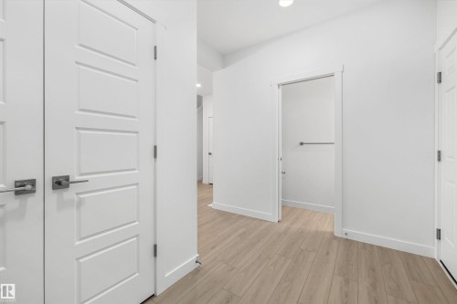 8728 183 Avenue, Edmonton, AB - Indoor Photo Showing Other Room