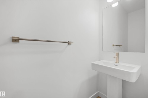 8728 183 Avenue, Edmonton, AB - Indoor Photo Showing Other Room