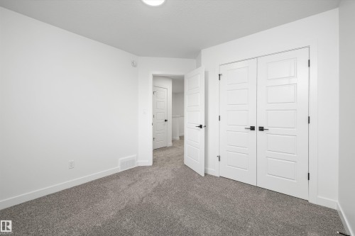 8724 183 Avenue, Edmonton, AB - Indoor Photo Showing Other Room