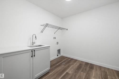 8724 183 Avenue, Edmonton, AB - Indoor