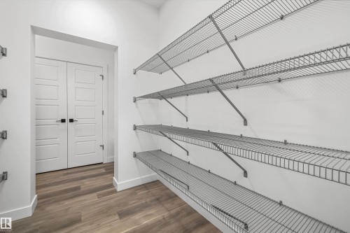 8724 183 Avenue, Edmonton, AB - Indoor With Storage