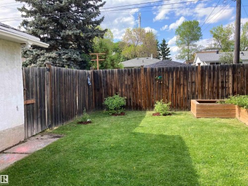 4422 116 Avenue, Edmonton, AB - Outdoor