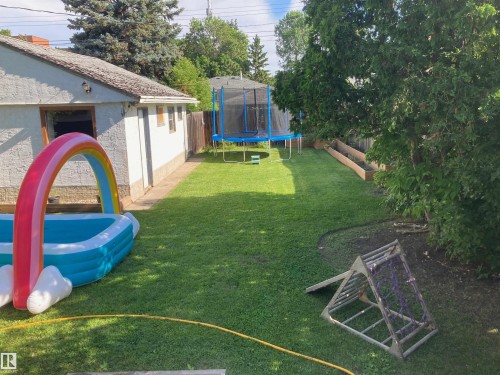 4422 116 Avenue, Edmonton, AB - Outdoor With Backyard