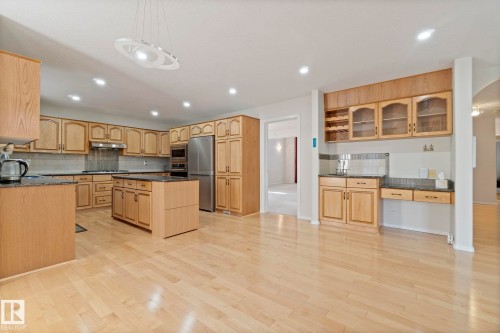 3676 30 Street, Edmonton, AB - Indoor Photo Showing Kitchen