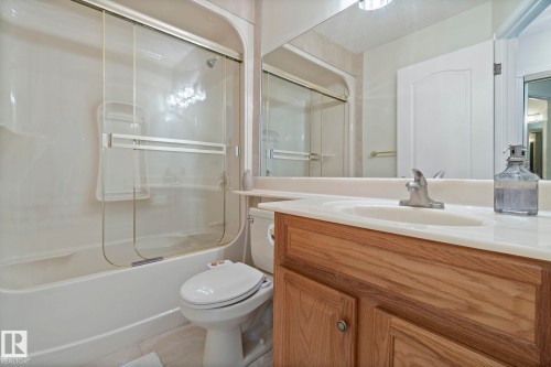 3676 30 Street, Edmonton, AB - Indoor Photo Showing Bathroom