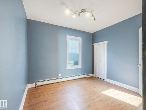 9638 106 Avenue, Edmonton, AB - Indoor Photo Showing Other Room