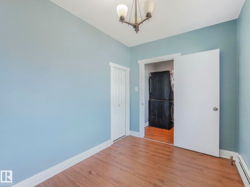 9638 106 Avenue, Edmonton, AB - Indoor Photo Showing Other Room