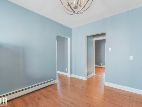 9638 106 Avenue, Edmonton, AB - Indoor Photo Showing Other Room