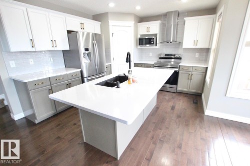 1416 56 Street, Edmonton, AB - Indoor Photo Showing Kitchen With Double Sink With Upgraded Kitchen