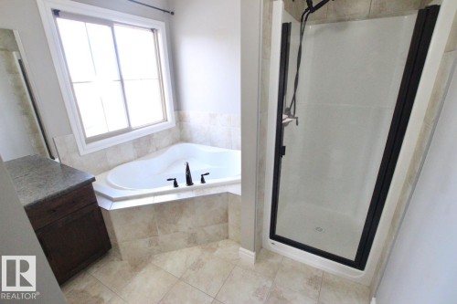 1416 56 Street, Edmonton, AB - Indoor Photo Showing Bathroom