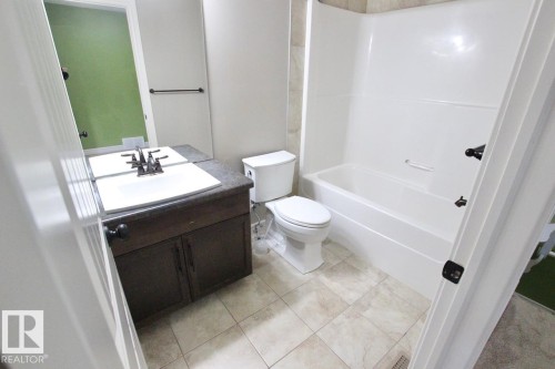1416 56 Street, Edmonton, AB - Indoor Photo Showing Bathroom
