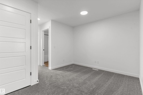 1192 South Creek Wynd, Stony Plain, AB - Indoor Photo Showing Other Room