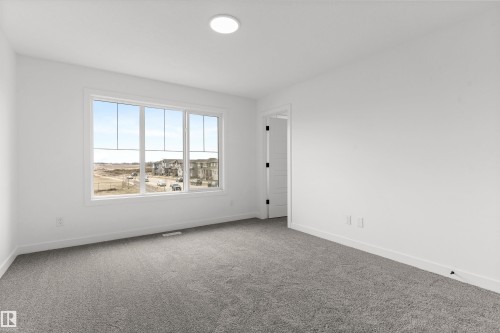 1192 South Creek Wynd, Stony Plain, AB - Indoor Photo Showing Other Room