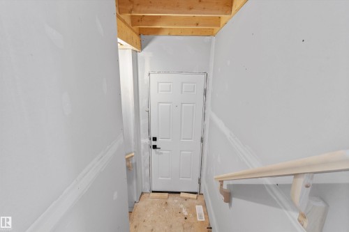 1192 South Creek Wynd, Stony Plain, AB - Indoor Photo Showing Other Room