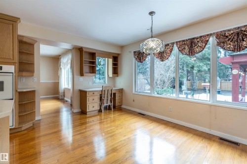 59 Quesnell Crescent, Edmonton, AB - Indoor